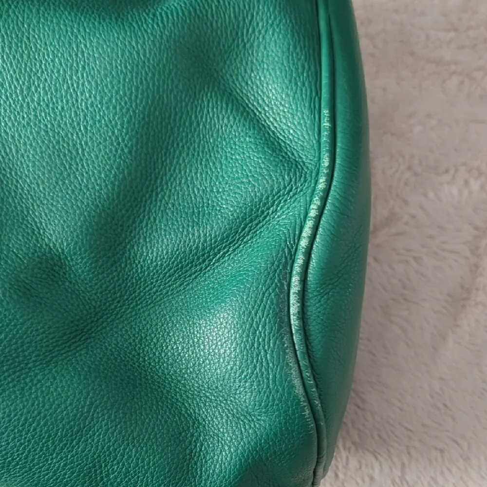 Sold - Picture 6 of 8